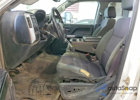 2015 Chevrolet Silverado K2500 Heavy Duty Lt z USA, uszkodzony, nr VIN 1GC1KVEG0FF632116